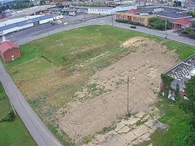 Land for sale in Charleston, West Virginia