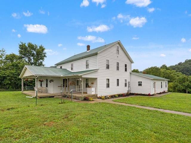 House for sale in Owingsville, Bath County