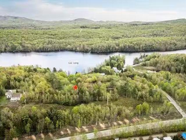 House for sale in Memphrémagog, Quebec