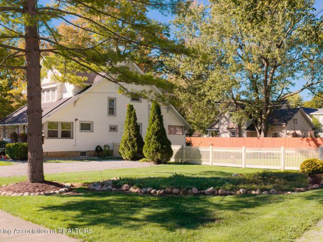 House for sale in Eaton Rapids, Eaton County