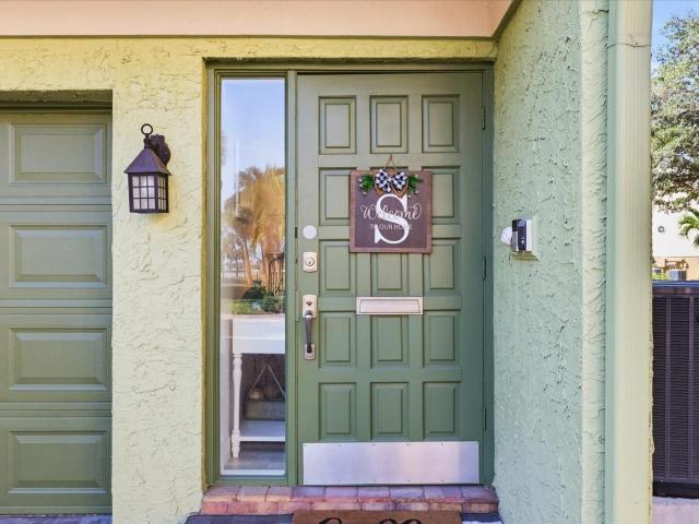 Townhouse for sale in Florida