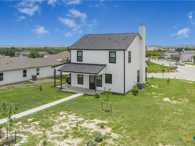 House for sale in Kenedy, Texas