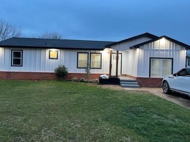 House for sale in Lindsay, Oklahoma
