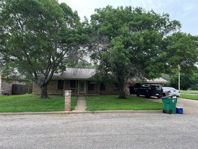 House for sale in Stephenville, Texas