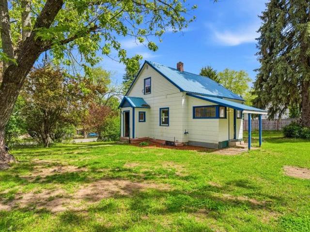 House for sale in Newport, Washington
