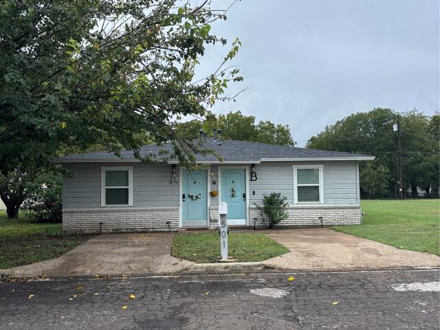Property for sale in Briggs, Texas