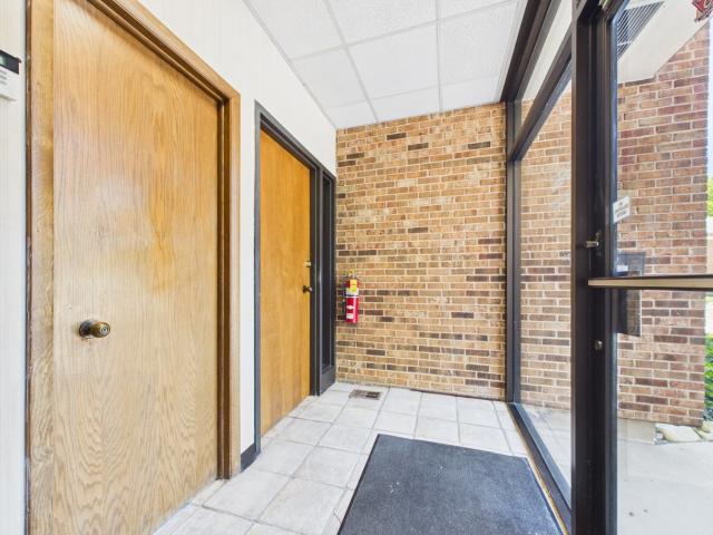 Commercial for sale in Hinsdale, DuPage County