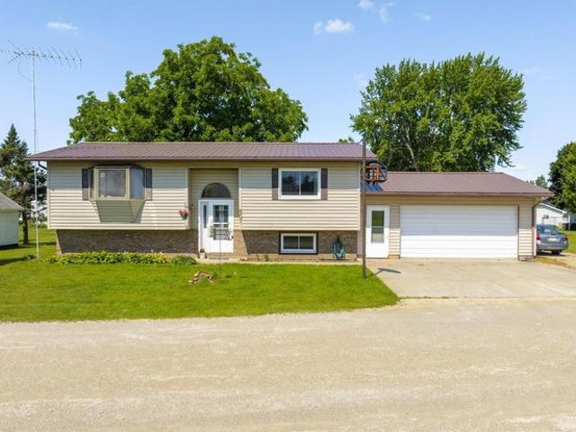 House for sale in Sumner, Iowa