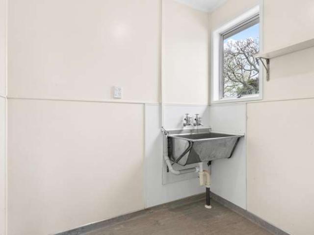 House for sale in Weymouth, Manurewa