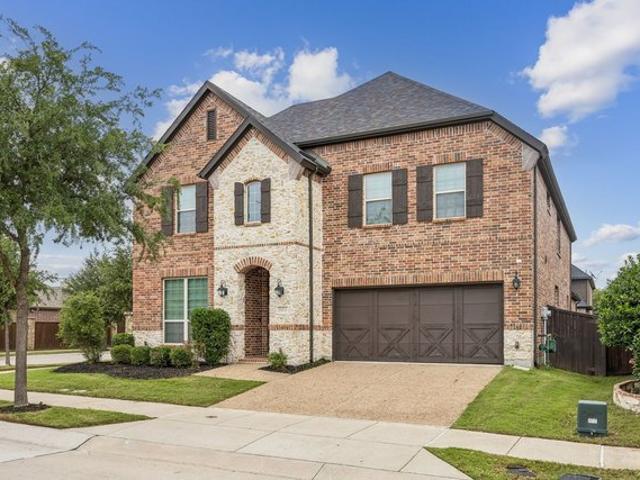 House for sale in Denton, Texas