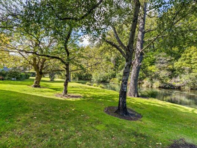 Apartment for sale in Merivale, Canterbury