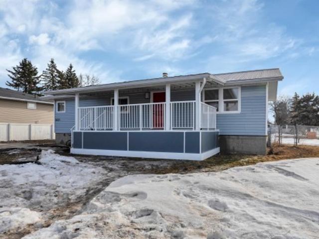 House for sale in Calmar, Alberta