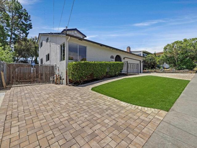 House for sale in Castro Valley