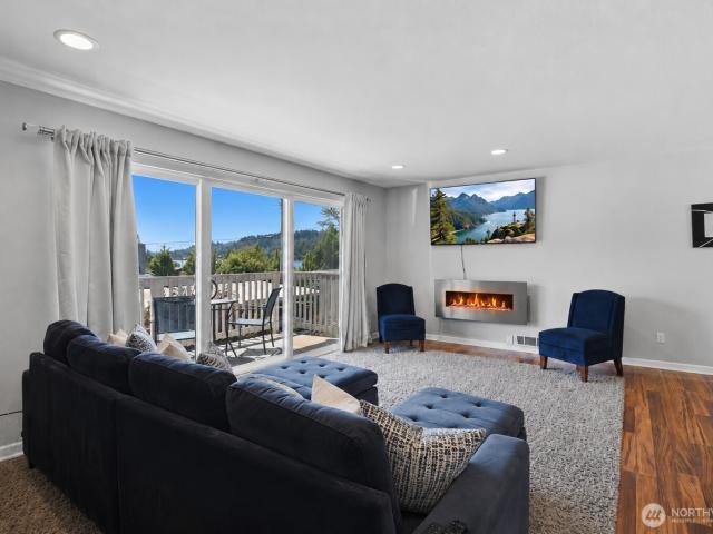 Condo for sale in Renton, Washington
