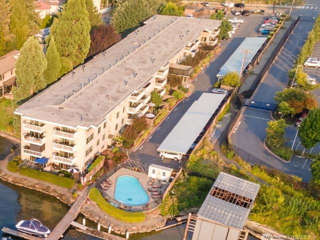 Condo for sale in Renton, Washington