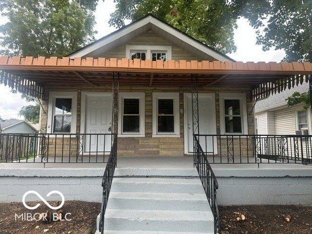 House for sale in Near Eastside, Camby