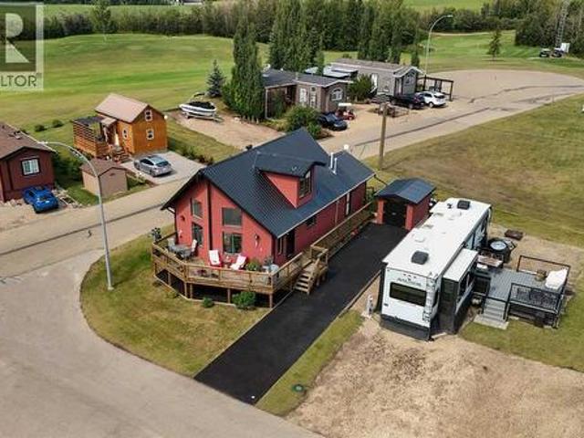 House for sale in Alberta