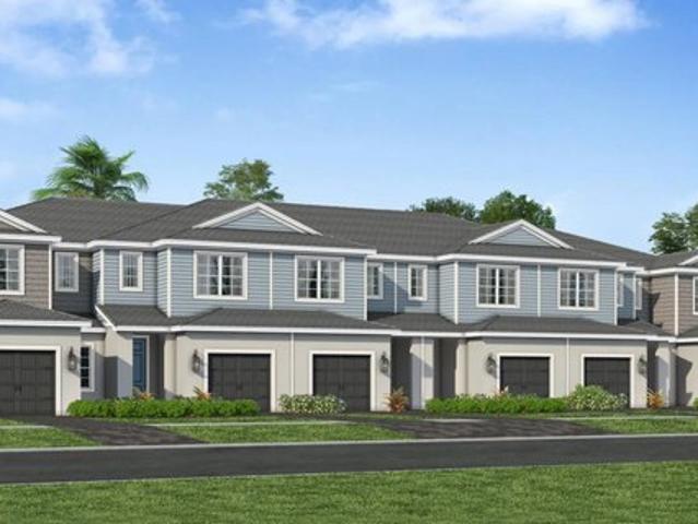 Townhouse for sale in Naples, Florida