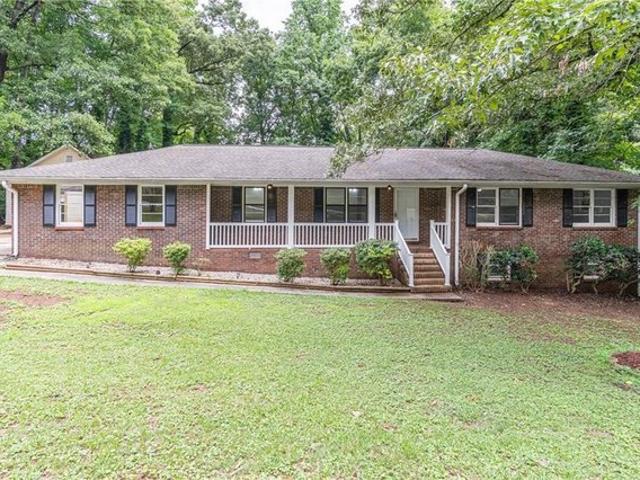 House for sale in Lilburn, Georgia