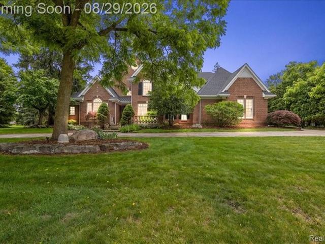House for sale in Bloomfield Hills, Michigan
