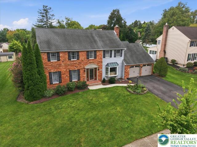 House for sale in Lower Macungie Township, Lehigh County