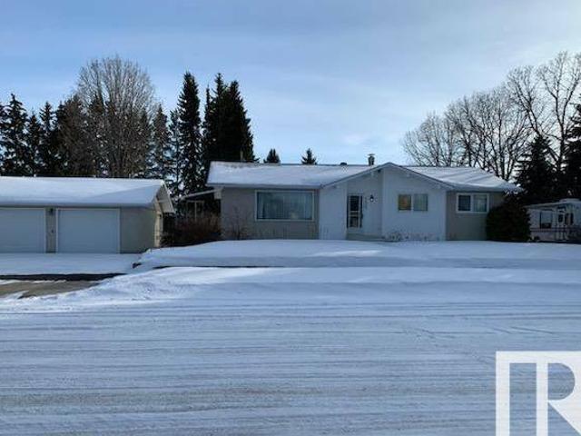 House for sale in Edmonton