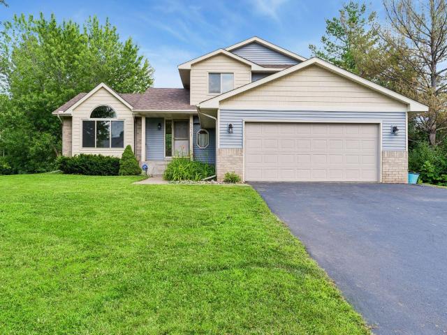 House for sale in Oakdale, Minnesota