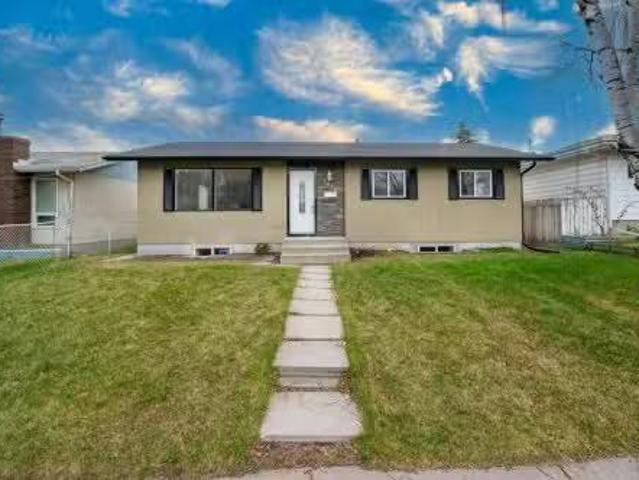 House for sale in Northwest, Alberta