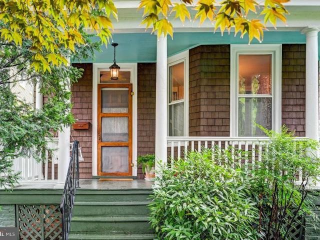 House for sale in Gibsonton, Maryland