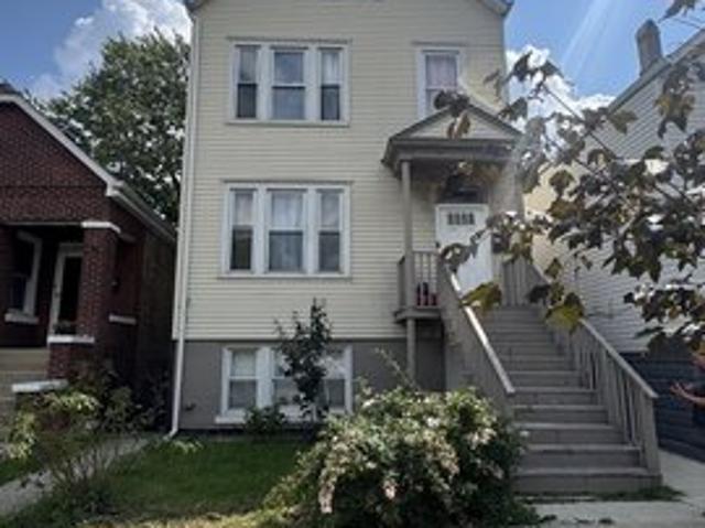 House for sale in Cicero, Cook County