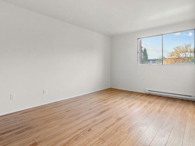 Apartment for rent in St. Leonard's, Quebec
