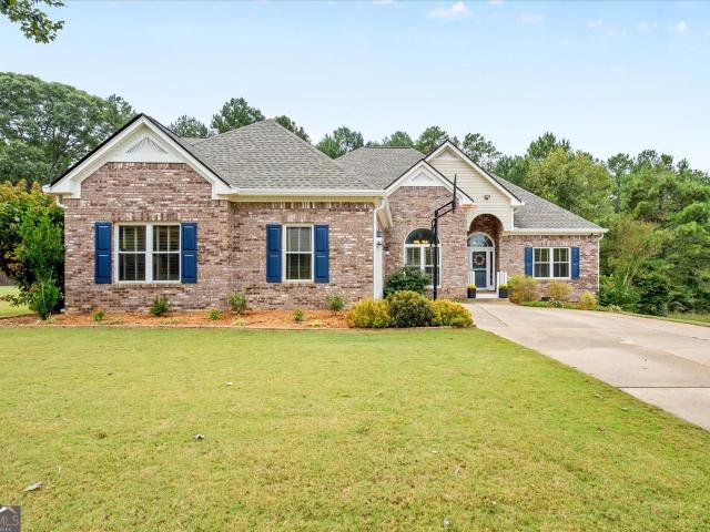 House for sale in Aberdeen Estates, Douglasville