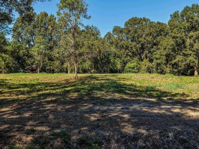 Land for sale in Baton Rouge, Louisiana