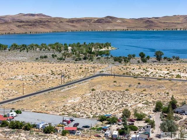 Land for sale in Silver Springs, Nevada