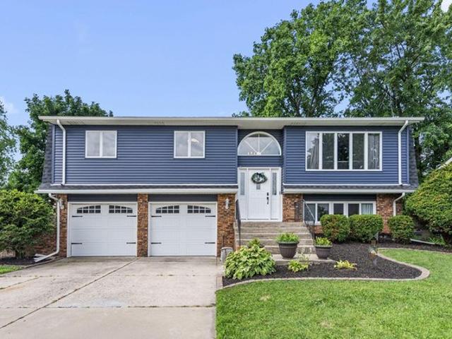 House for sale in Crown Point, Indiana