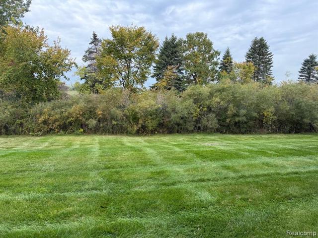 Condo for sale in Highland Hills, Macomb Township
