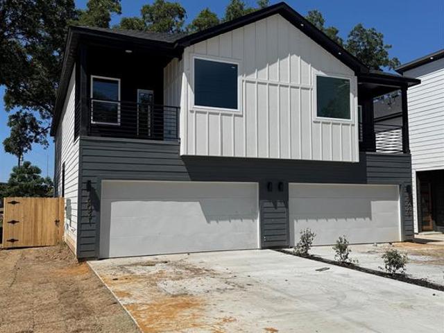 Townhouse for sale in Dallas, Texas