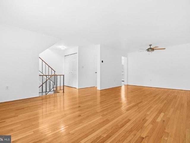 Townhouse for sale in Nottingham, Maryland