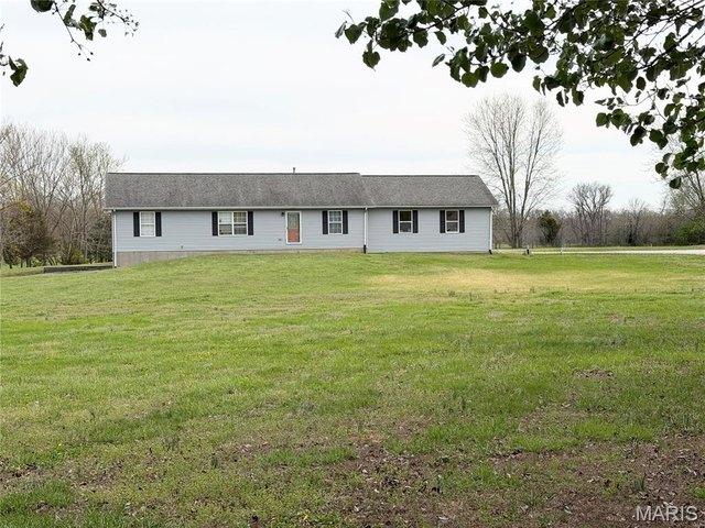 House for sale in Monroe, Illinois