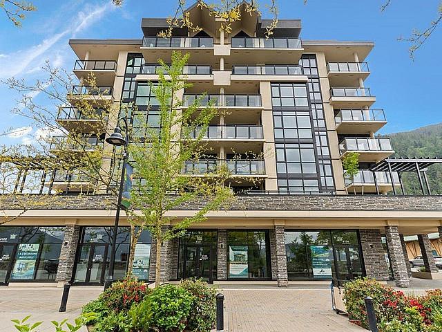 Condo for sale in British Columbia