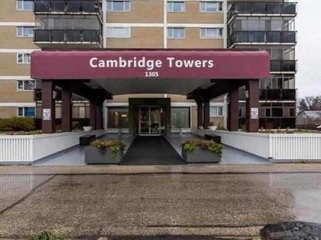 House for sale in East St. Paul, Manitoba