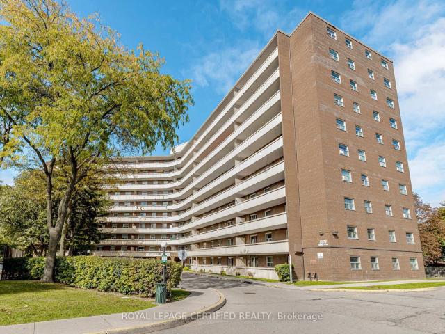 Condo for sale in Woburn, Ontario