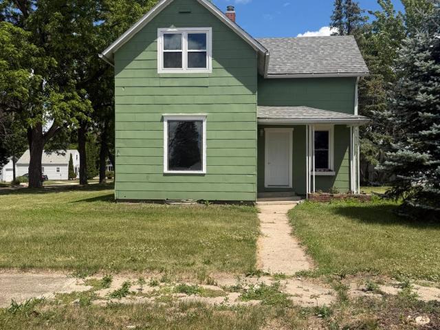 House for sale in Wilmont, Minnesota