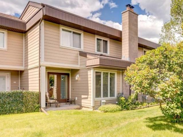 Townhouse for sale in Northwest, Alberta