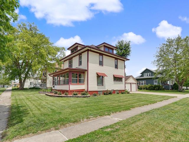 House for sale in De Witt, Iowa