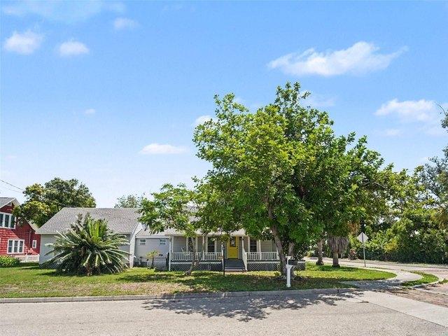 House for sale in Palmetto, Florida