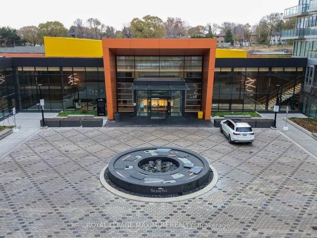 Condo for sale in Woburn, Ontario