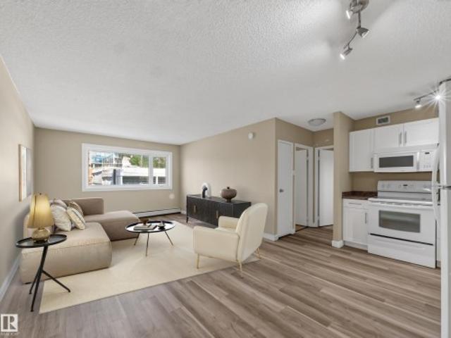 Condo for sale in Wedgewood, Alberta