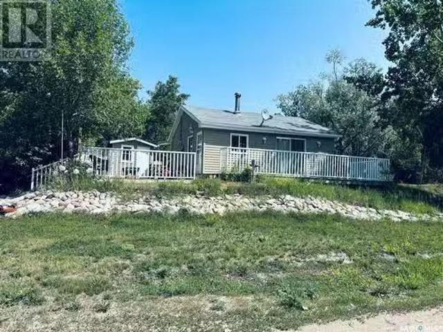House for sale in Longlaketon, Saskatchewan