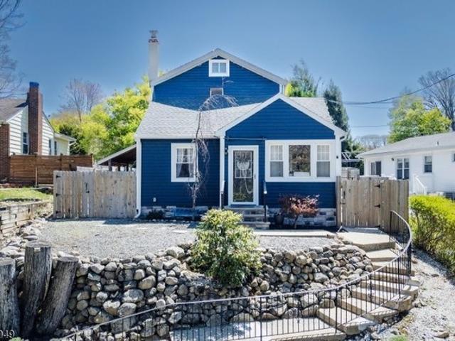 House for sale in Kenvil, New Jersey